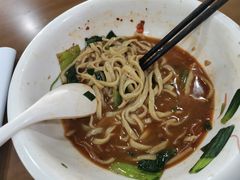 -象山小白象海鲜面