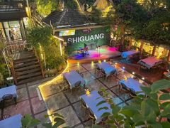 -拾光音乐餐酒吧(告庄星光夜市店)