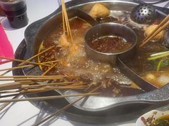 -佰人王串串香火锅(洋珠巷店)
