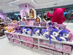 -名创优品(万达广场河东店)