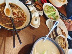 -玖鲜小笼(中山广场店)