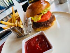 -WOLFGANG PUCK KITCHEN & BAR(迪士尼小镇店)