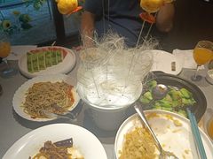 -巴盟人家·内蒙地方菜(华丽家族店)