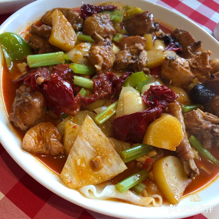 西贝莜面村(嘉亭荟城市生活广场店)伊犁拉条子烩大盘鸡图片