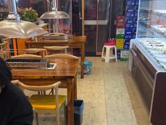 -哈尔滨小酒馆·鲜肉现穿自助烧烤(康新花园店)