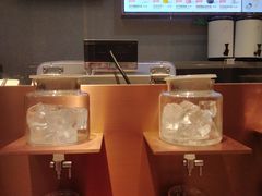 -喜茶(北京华贸购物中心店)