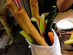 笔筒色拉-穹六人间 people 6(岳阳路店)