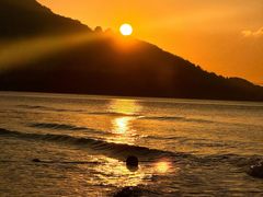 -青岛石老人海水浴场