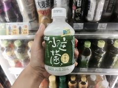 -全家便利店(宜山路站店)