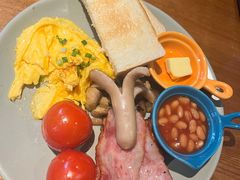 -JINNS锦时 steak&pizza(浸信会礼拜堂旧址店)