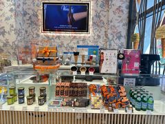 -VENCHI 闻绮(上海佛罗伦萨小镇店)