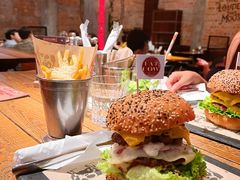 -FAT COW(虹梅路店)