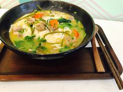 -蒙小妹骨汤饭.米线(新光路店)
