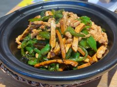 -川堂风·跷脚牛肉·乐山爆炒(宝山日月光店)