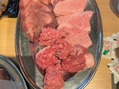 -和牛放题的殿堂 肉屋横丁(秋叶原店)