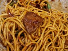 -醉牛腩·面小馆
