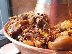 -炉小二铜锅牛蛙•川湘菜(三里屯店)