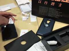 -华为授权体验店(中山公园来福士)