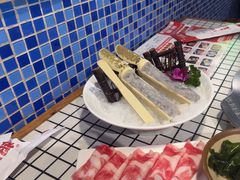 -山悦里 山野·鲜火锅(罗斯福广场店)