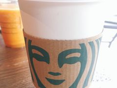 -星巴克(西藏路店)