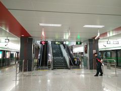 -宽窄巷子(地铁站)