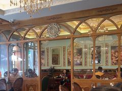 -秘密旅行Bonjour(黑金冠 江南西店)