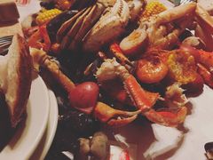 -The Crab Pot Seattle
