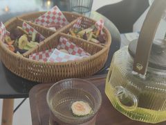 -游心咖啡(青山滨江店)