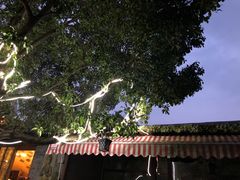 -兰桂坊·花园餐厅(西湖店)