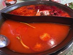 -鸿姐老火锅(疁城新天地店)