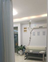 -苗医生专业祛痘·皮肤管理