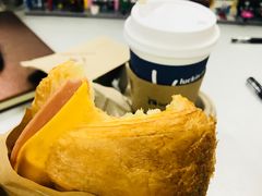 -瑞幸咖啡(广东外经贸大厦店)