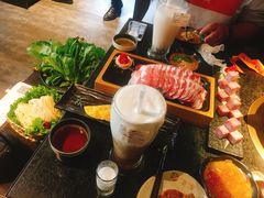 -湊湊火锅·茶憩(新中关购物中心店)