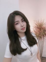 -BULB STUDIO 巴柏明星发型工作室