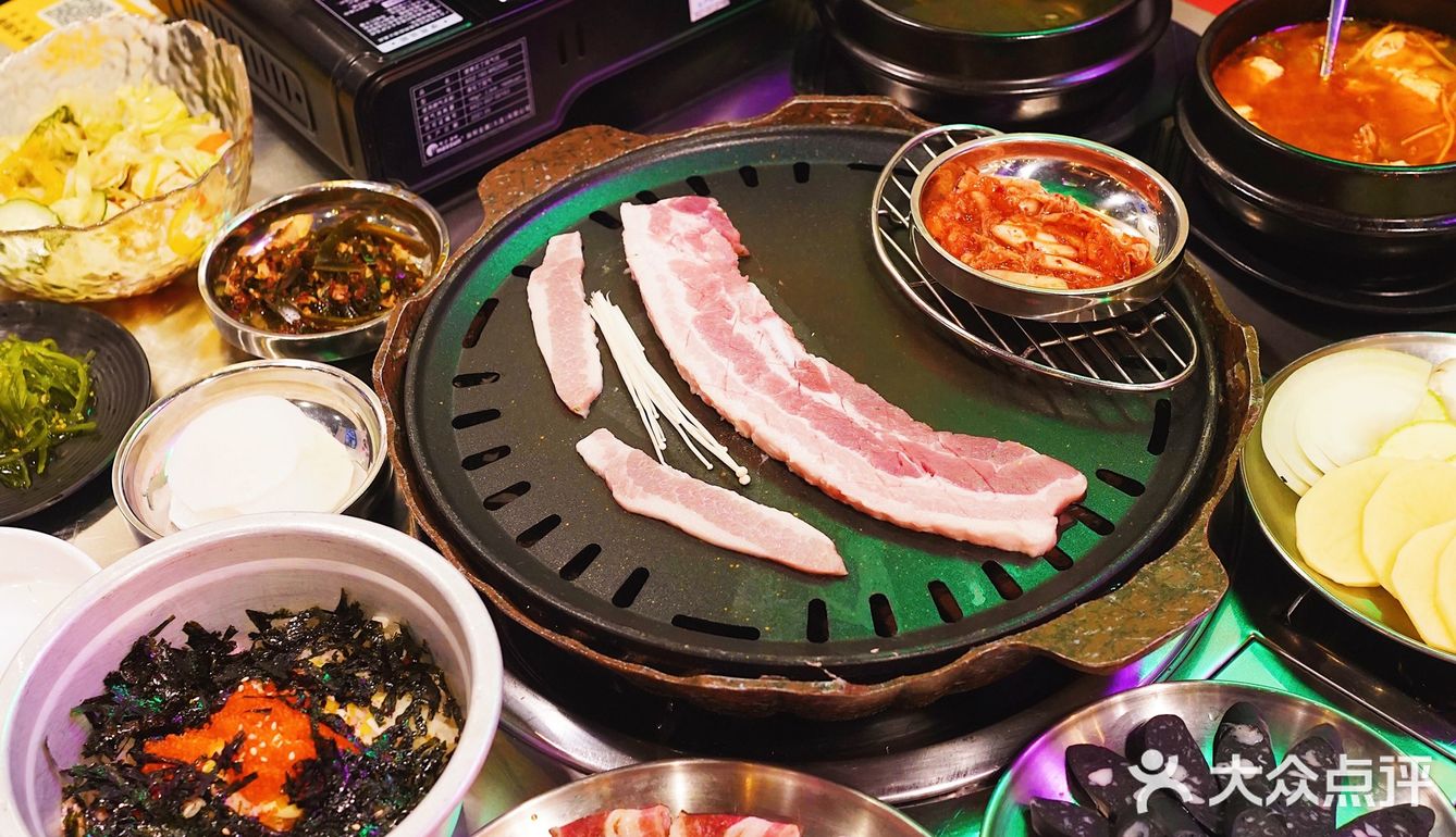 杭州首家‼️韩综同款韩国弘大烤肉🥓芝士瀑布辣炒🐓口味封神