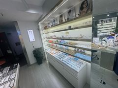 -视野联行眼镜蔡司·依视路官方授权店(顺城店)