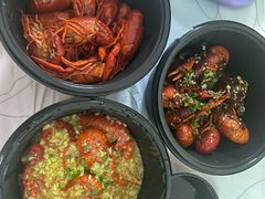 -巴厘龙虾·榜首油焖大虾(音乐学院·沿江酒馆店)