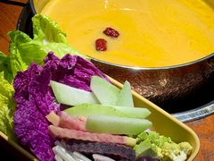 -花菇朵·云山雀 ll 野生菌锅·野果酸汤·精品滇菜(万柳店)