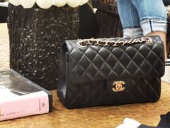-CHANEL(恒隆广场店)