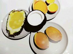 -志龙皇冠吃货椰子铺