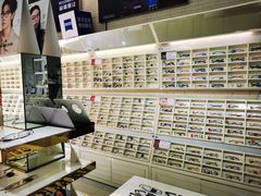 -诺柯视眼镜-蔡司依视路官方工厂店(淞南一店)