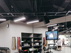 -超级猩猩健身·私教(上海体育场店)