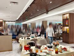 -金马门国际美食百汇(珞喻路店)