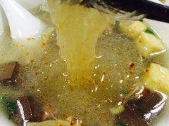 -苓记南京鸭血粉丝.皮肚面(县东巷店)
