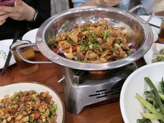 -湖南人家湘菜馆(镇江路店)