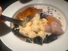 -RUXU入续糖水铺与包(卓悦中心店)