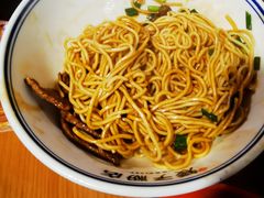 -矮子粉店1985·长沙米粉(湘春路店)