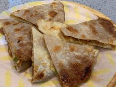 手工鲜肉饼-甲乙饼·手工牛肉饼(东方广场店)