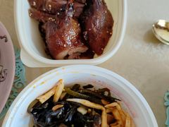 -紫燕百味鸡(明湖店)