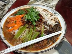-蔼若春.传承三十年云南菜(金碧公园店)